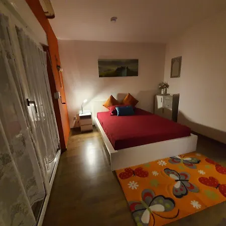 Appartamento 2 Bedroom With Terrace & Beautiful View *